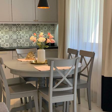 Apartament Zacisze Rose Gold Malbork Esterno foto