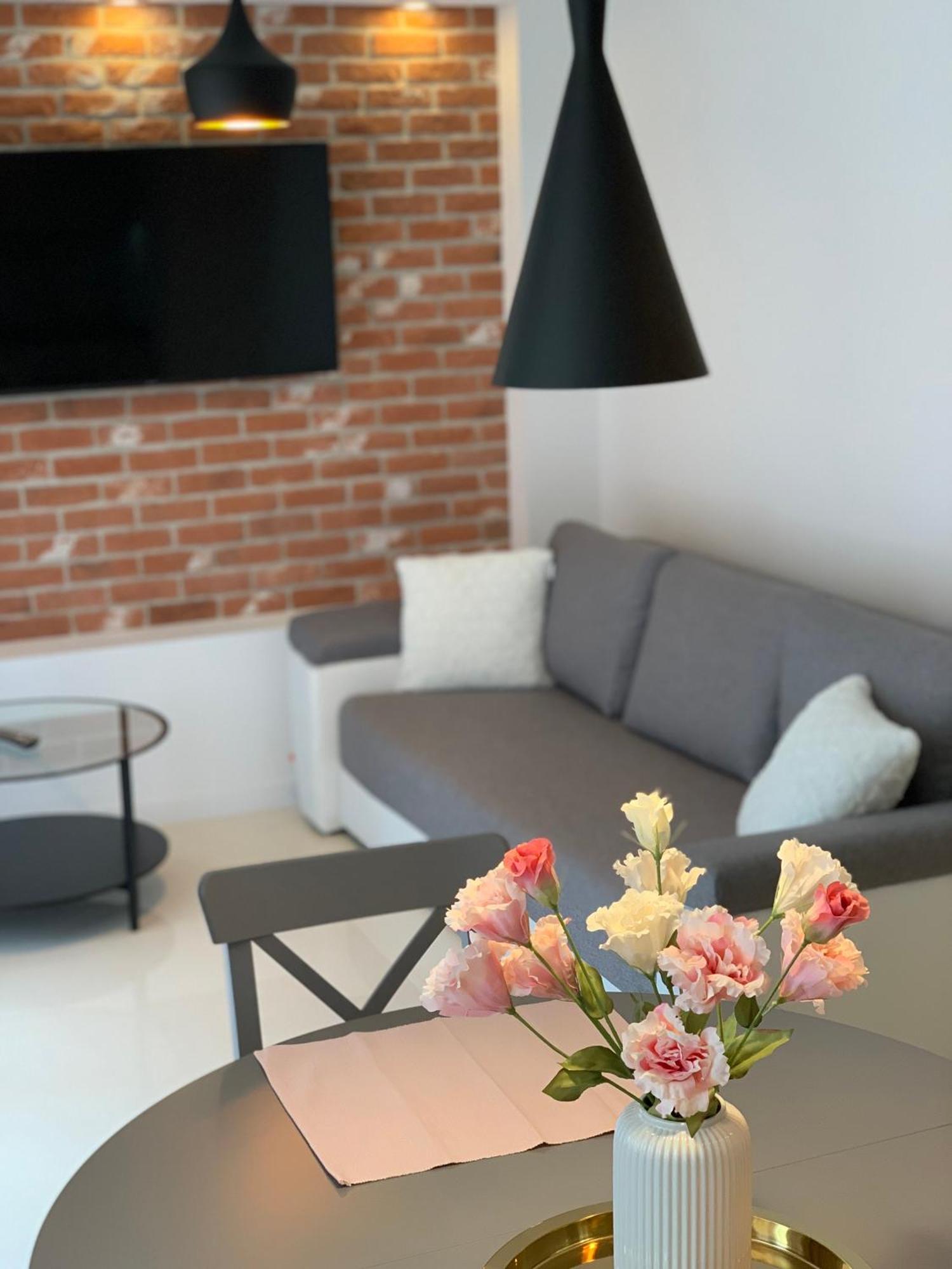 Apartament Zacisze Rose Gold Malbork Esterno foto