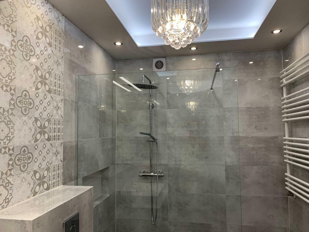 Apartament Zacisze Rose Gold Malbork Esterno foto
