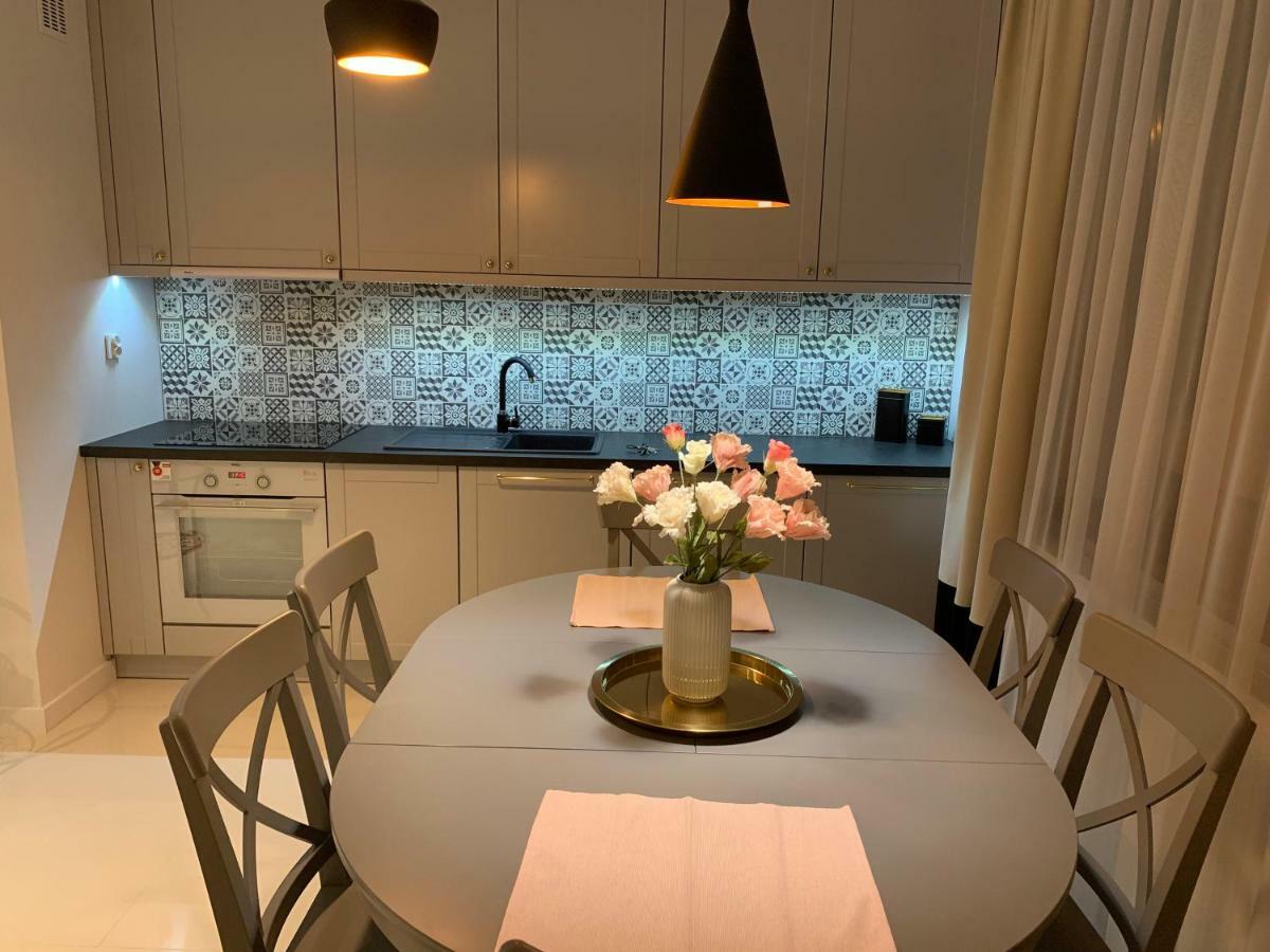 Apartament Zacisze Rose Gold Malbork Esterno foto