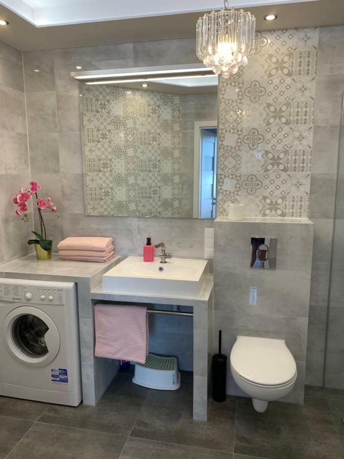 Apartament Zacisze Rose Gold Malbork Esterno foto