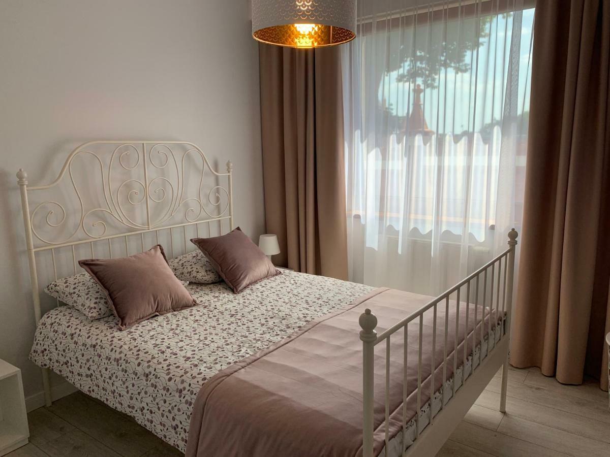 Appartamento Apartament Zacisze Rose Gold Malbork Esterno foto